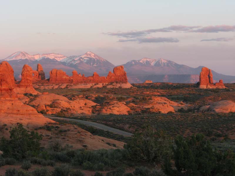 Arches NP - Sunset over Arches